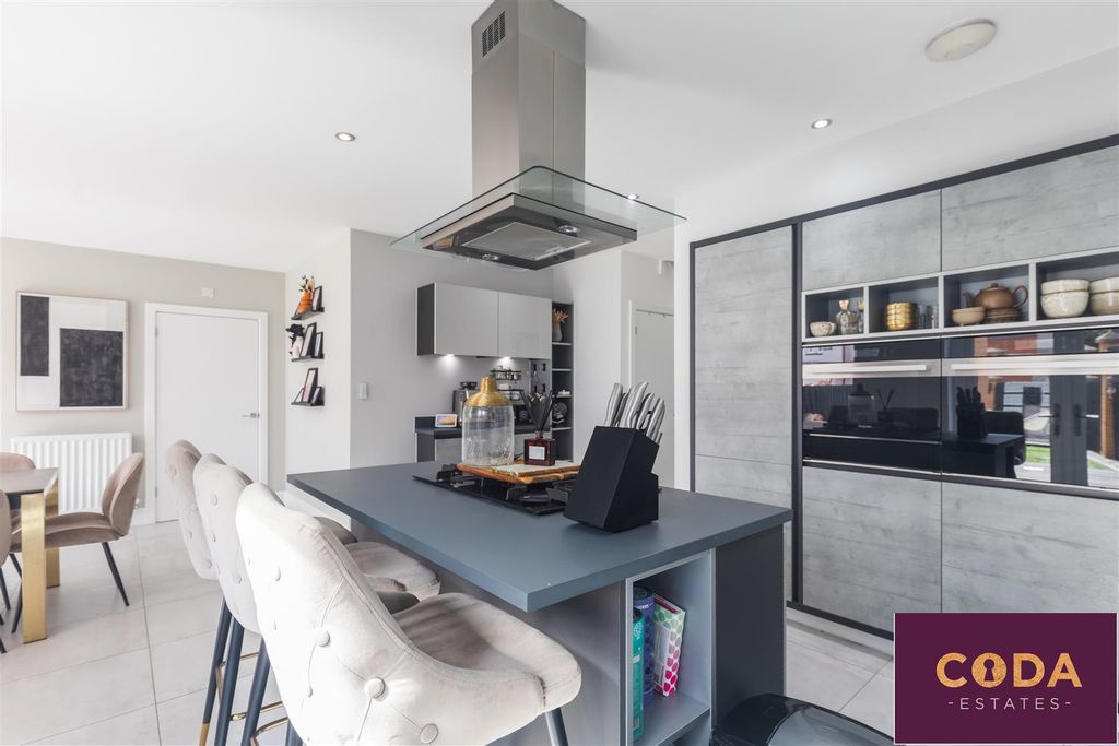 Additional image 14 of 5 bed detached house for saleNairn Drive, Bishopton PA7