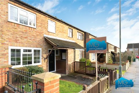 Moorlands Avenue, Mill Hill, London NW7