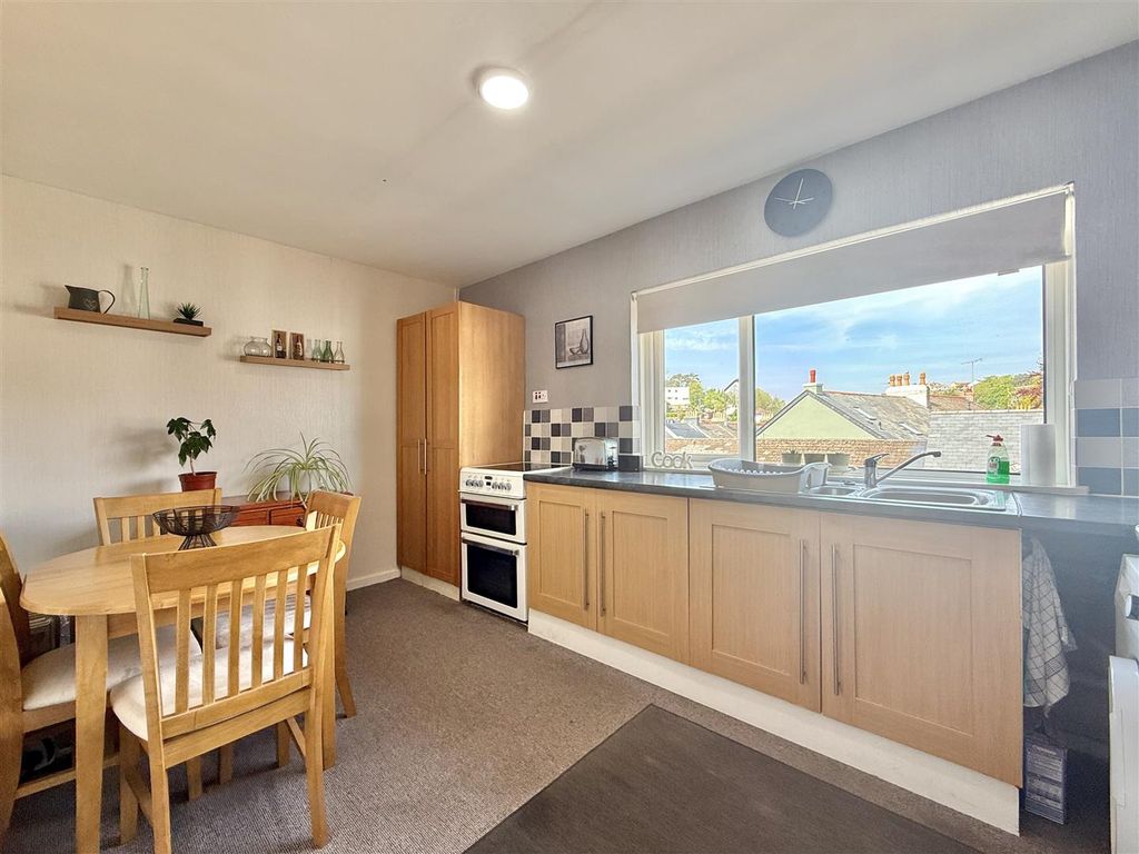 Additional image 11 of 2 bed flat for saleCastor Road, Brixham TQ5