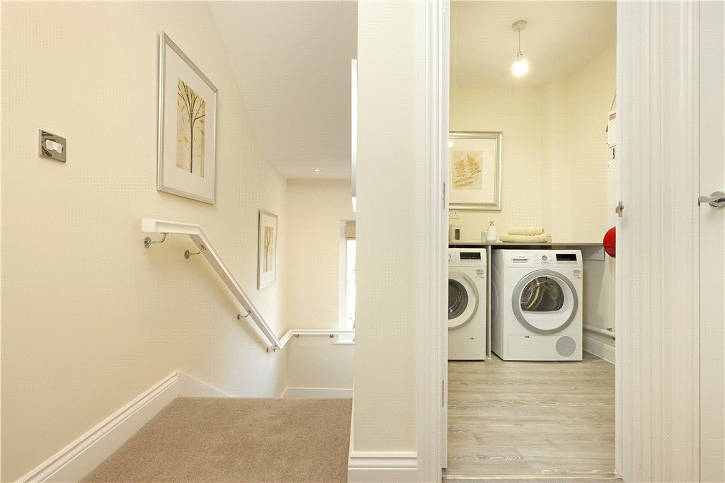 Additional image 9 of 2 bed flat for saleHall Garden, Binfield, Bracknell RG42