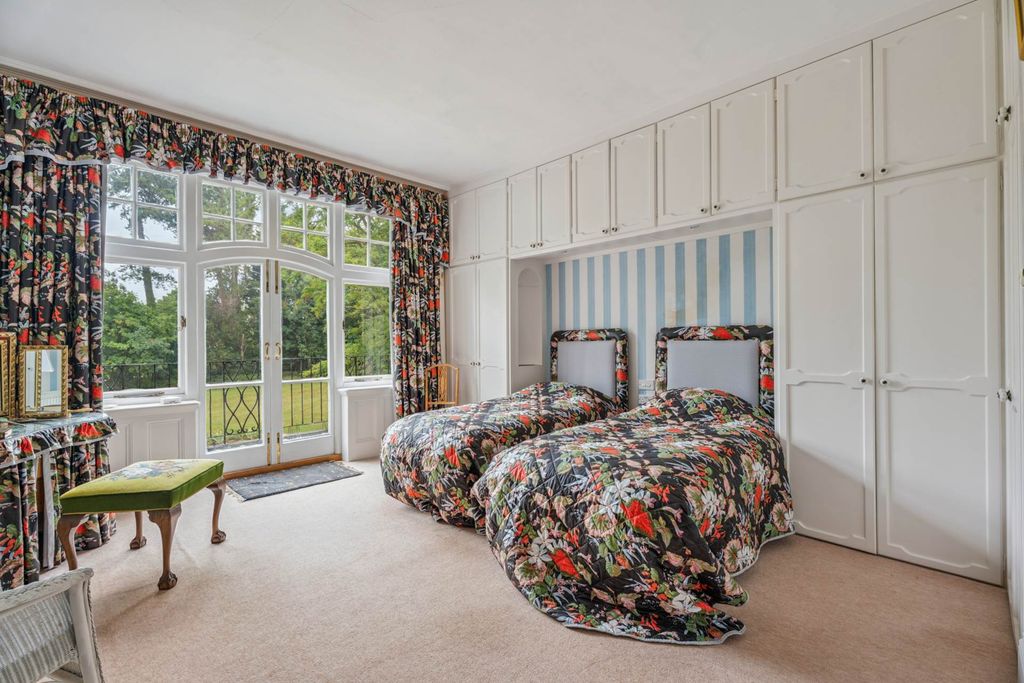 Additional image 35 of 7 bed property for saleStewkley Road, Soulbury LU7