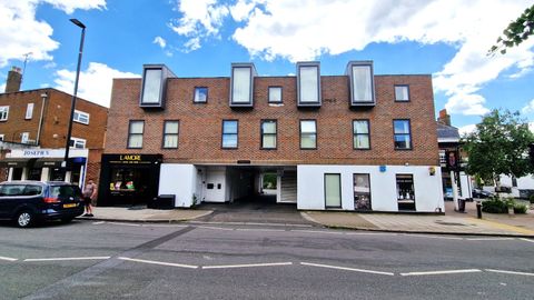 South Street, Isleworth TW7