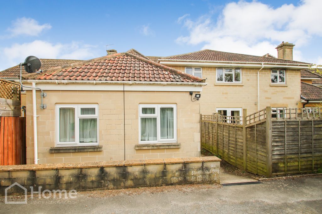 Additional image 7 of 2 bed flat for saleAvonfield Avenue, Bradford On Avon BA15