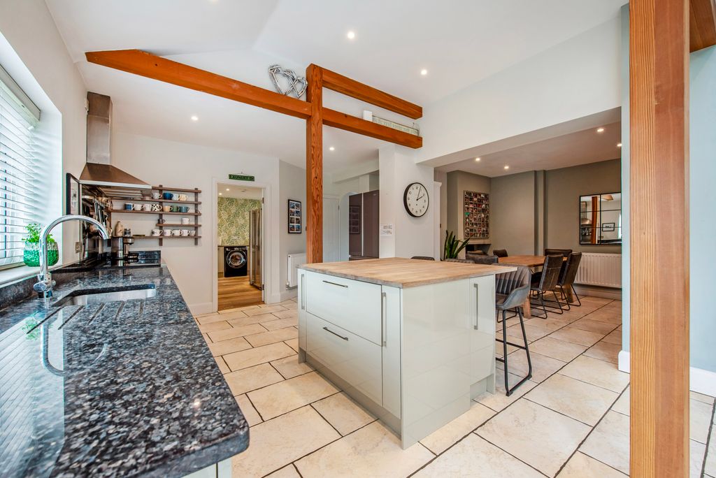 Additional image 4 of 5 bed detached house for saleFirst Avenue, Felpham PO22