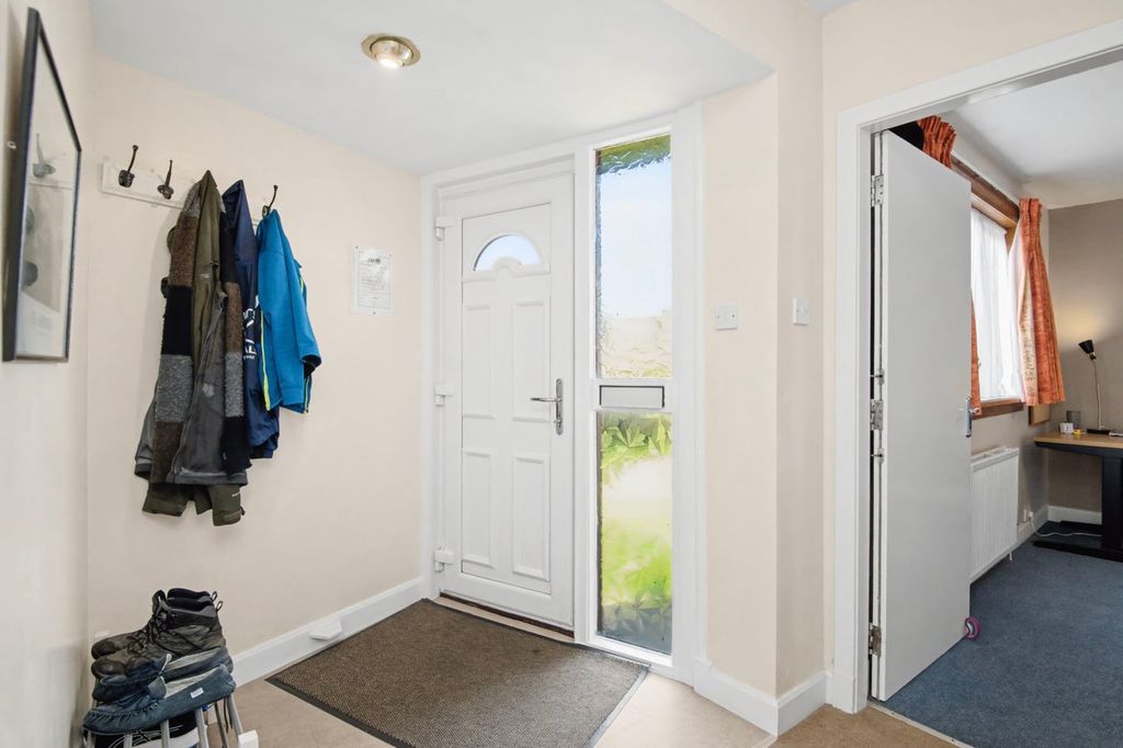 Additional image 2 of 4 bed semi-detached house for saleKilrymont Place, St Andrews KY16