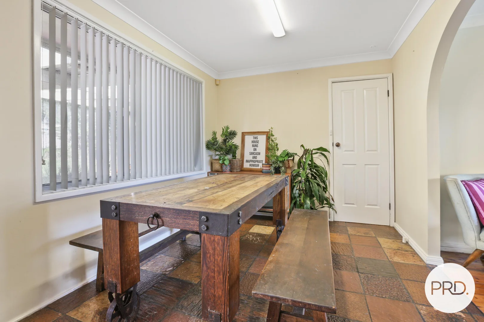 9 Compton Street, Dapto NSW 2530 photo 3