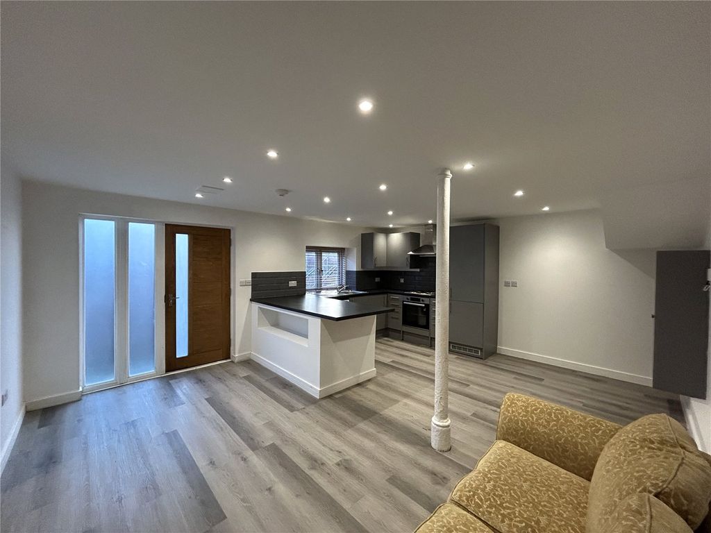 1 bed flat for saleChurch Lane, Blandford Forum, Dorset DT11