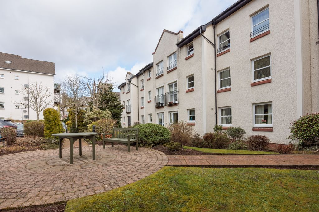 Additional image 6 of 2 bed flat for saleUpper Mill Street, Blairgowrie PH10