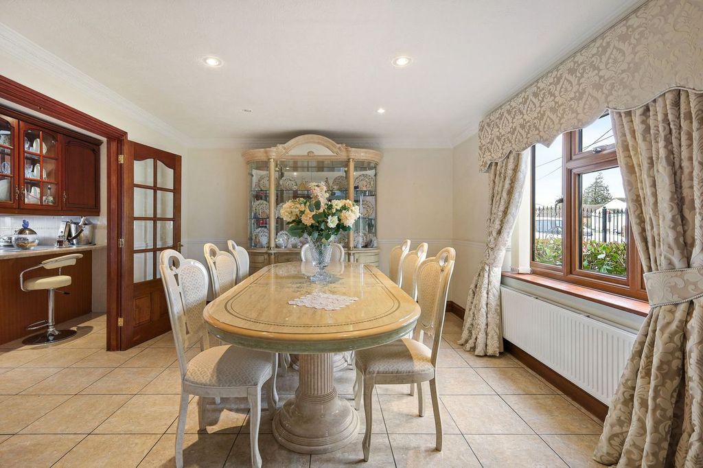 Additional image 8 of 4 bed detached house for saleThistley Green Road, Braintree CM7