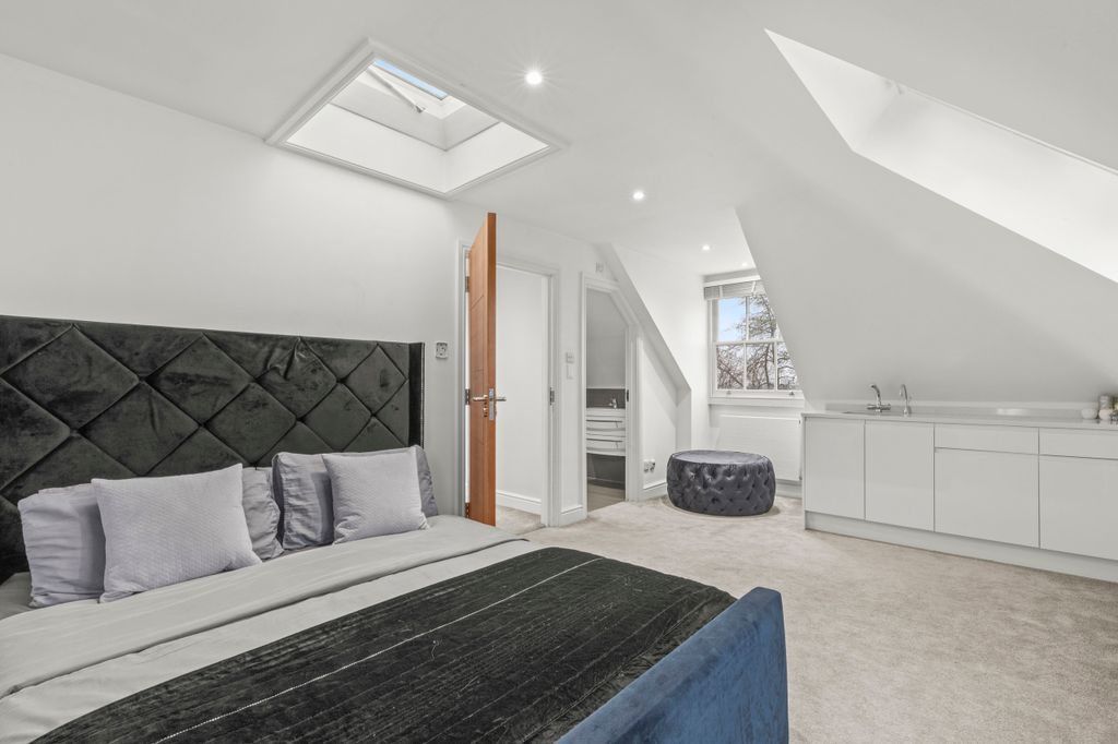 Additional image 12 of 6 bed detached house for saleChilterns Park, Bourne End, Buckinghamshire SL8