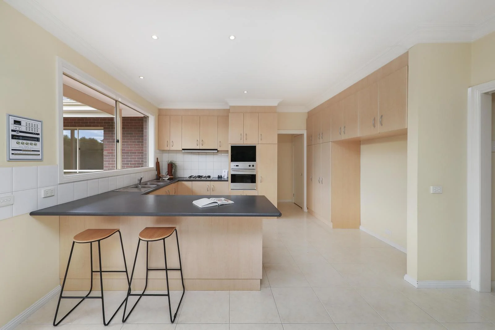 852 Old Calder Highway, Keilor VIC 3036 photo 5