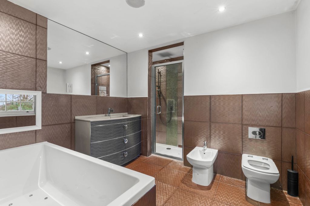 Additional image 21 of 6 bed detached house for saleChilterns Park, Bourne End, Buckinghamshire SL8