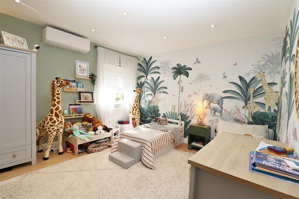 Additional image 21 of 3 bed detached bungalow for saleTheobald Street, Borehamwood WD6