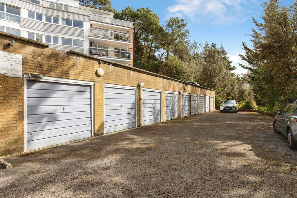 Additional image 3 of 2 bed flat for saleBranksome Wood Road, Bournemouth BH2