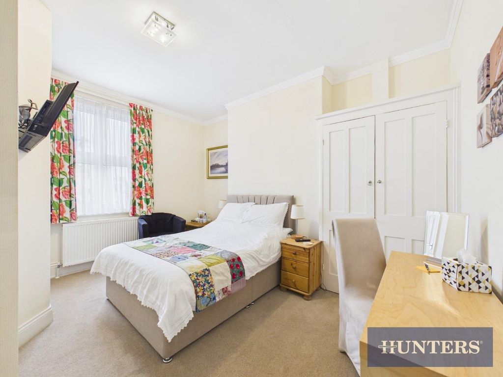 Additional image 20 of 7 bed semi-detached house for saleHorsforth Avenue, Bridlington YO15