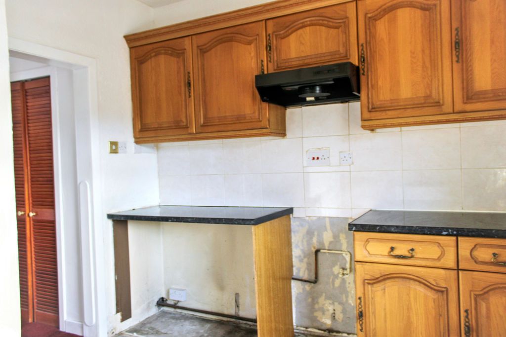 Additional image 5 of 2 bed flat for sale15 Alloa Road, Tullibody FK10