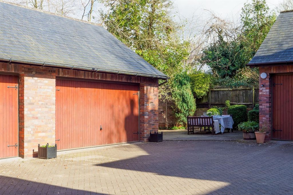 Additional image 27 of 3 bed penthouse for saleOakwood House, Beechfield Road, Alderley Edge SK9