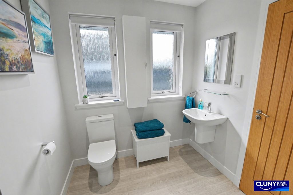Additional image 11 of 4 bed detached bungalow for saleBroom Walk, Findhorn IV36