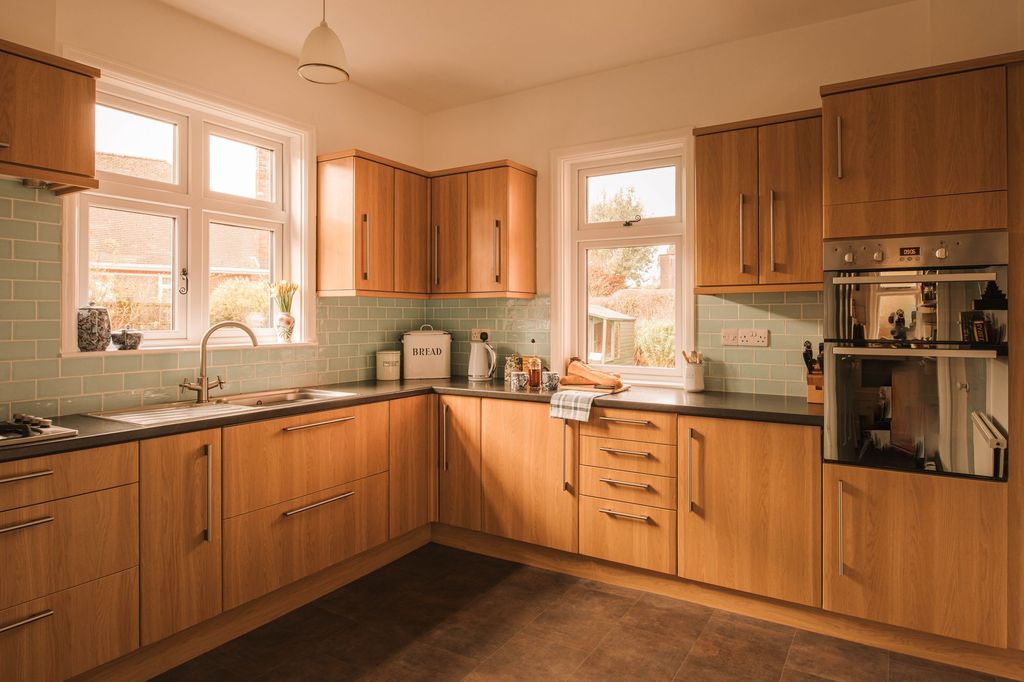 Additional image 3 of 4 bed detached house for saleSleaford Road, Boston PE21