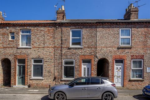 Hawthorn Street, Heworth, York YO31