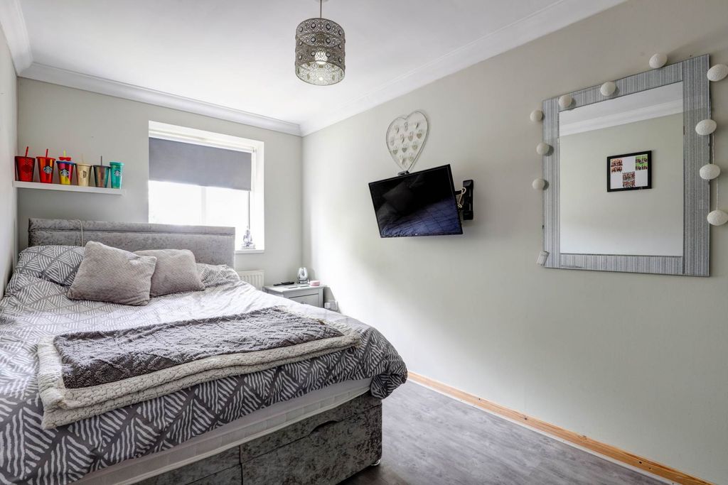 Additional image 7 of 4 bed semi-detached house for saleRichmond Road, Blandford Forum DT11