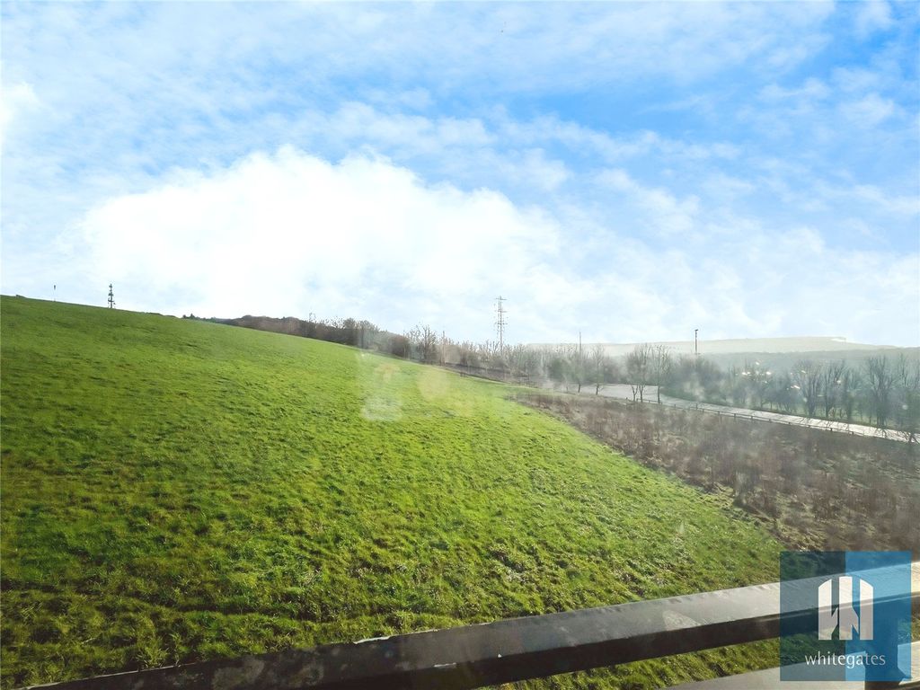 Additional image 5 of 2 bed flat for saleLime Tree Court, Grimescar Road, Huddersfield HD2