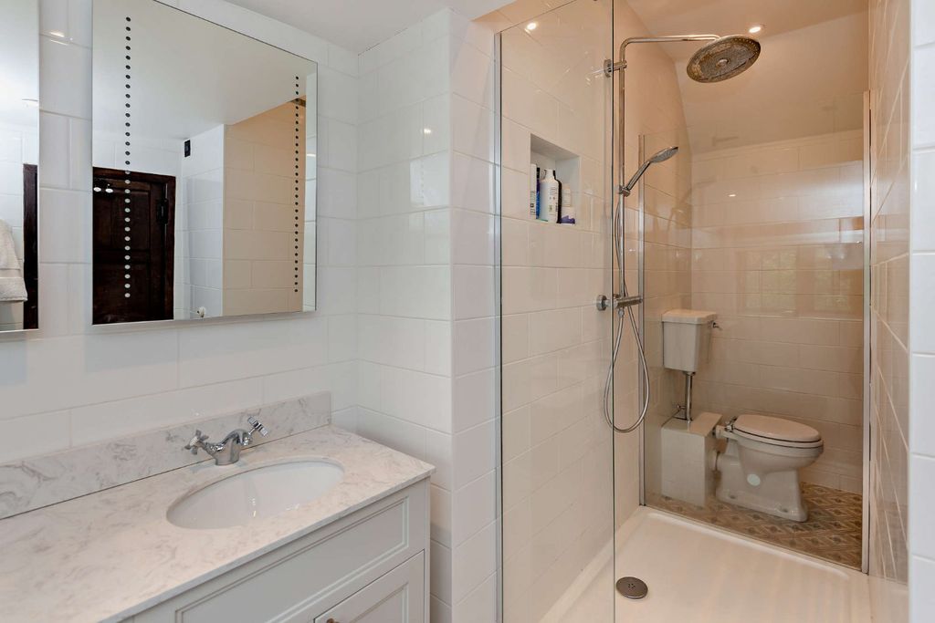 Additional image 10 of 6 bed detached house for saleWinkfield Street, Maidens Green, Windsor, Berkshire SL4