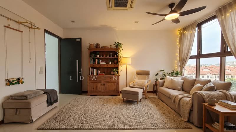 60 Springside Walk photo 4