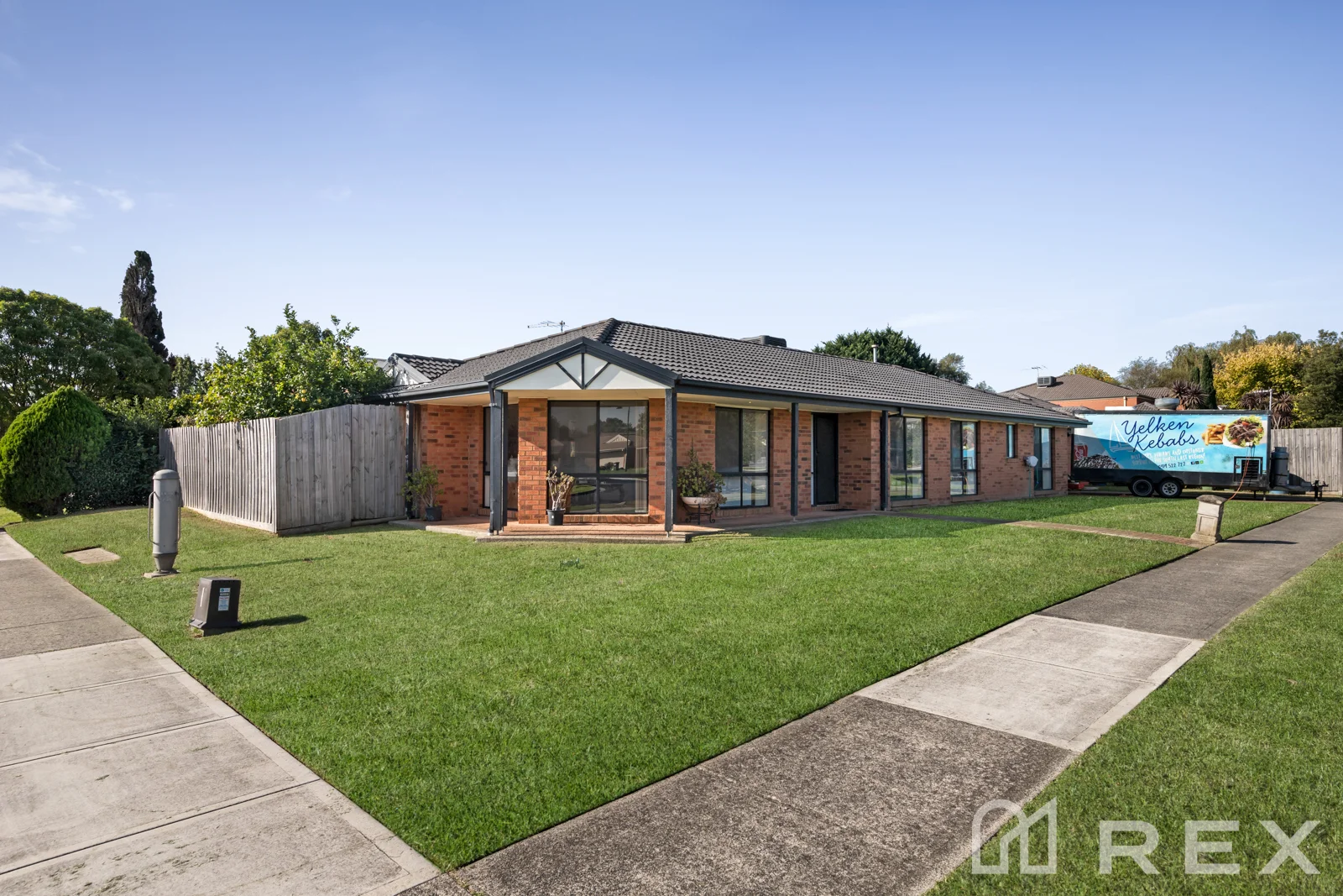 Additional image 2 of 118 Golf Links Road, Berwick VIC 3806