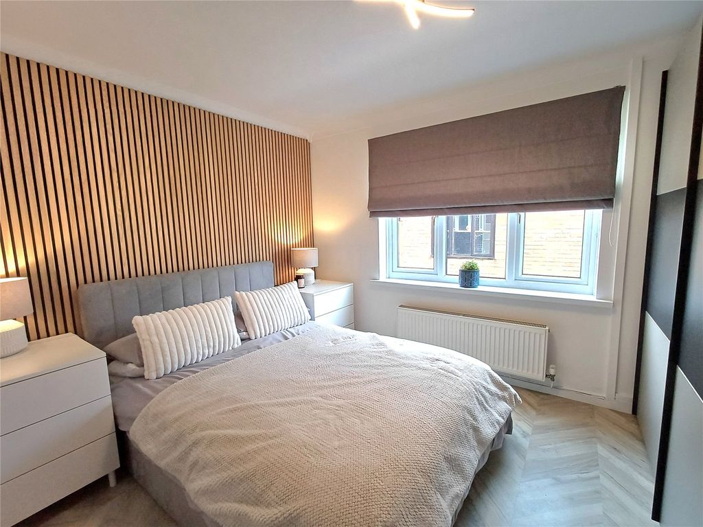 Additional image 10 of 4 bed detached house for saleLarch Close, Newton, Porthcawl CF36