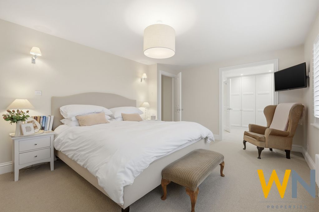 Additional image 6 of 4 bed detached house for saleRoundwood Avenue, Hutton Mount, Brentwood CM13