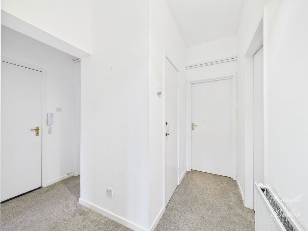 Additional image 9 of 2 bed flat for saleCastle Court, Buckingham MK18