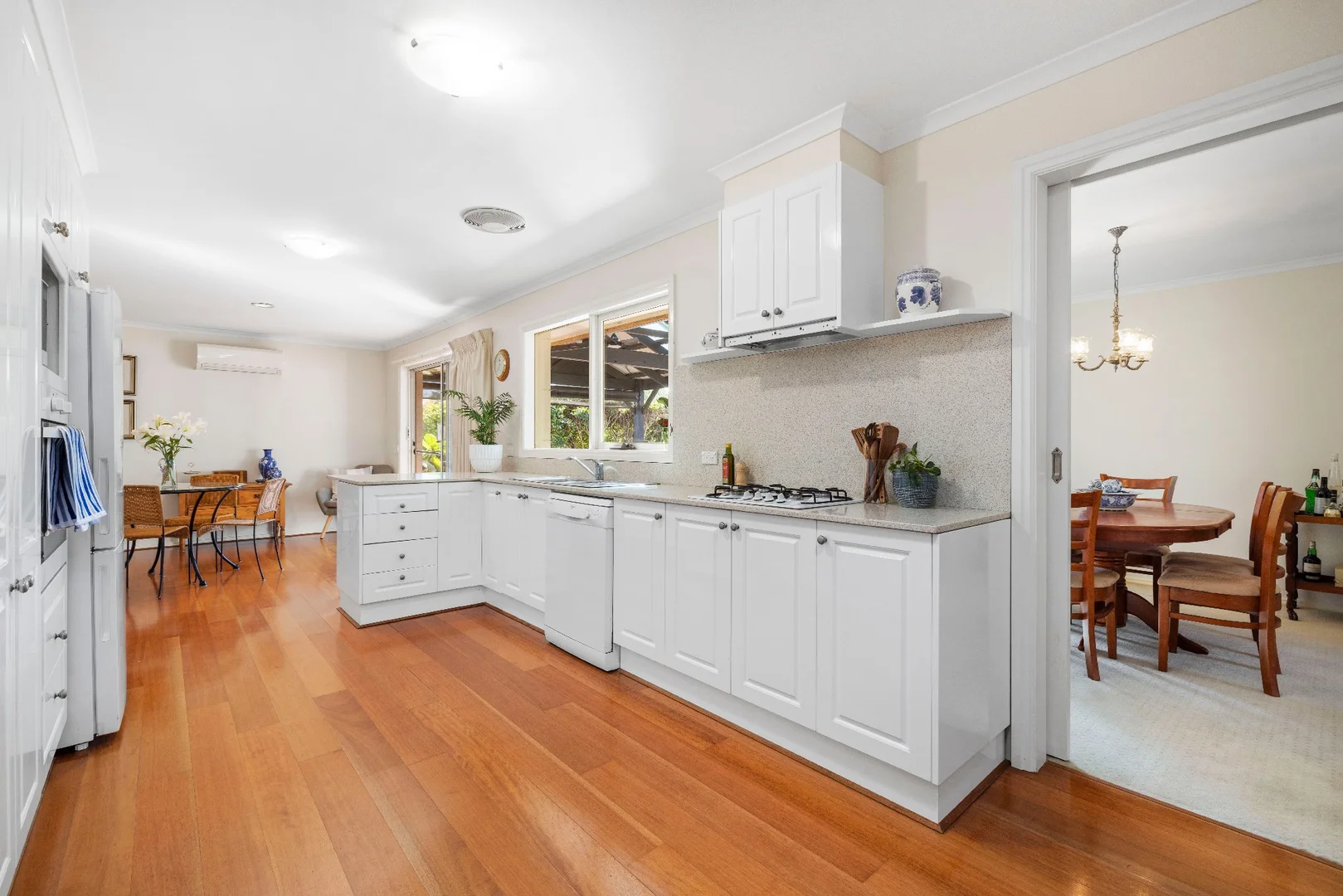 2/23 Dalsten Grove, Mount Eliza VIC 3930 photo 5