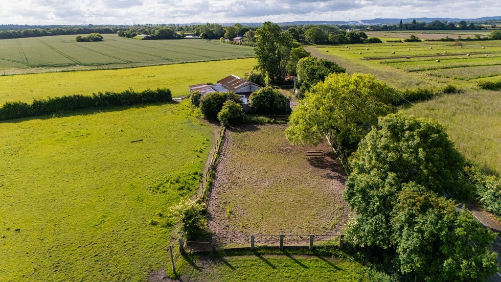 Additional image 7 of Land for saleNew Farm Livery, Netherley Road, Tarbock Green L35