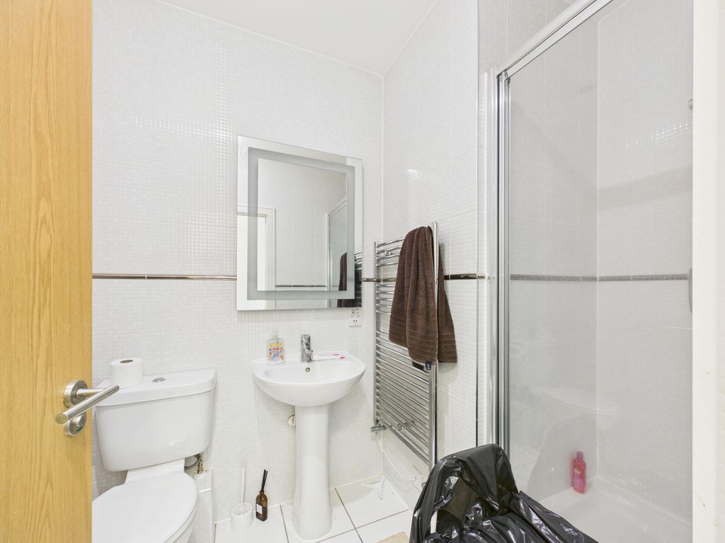 Additional image 9 of 2 bed flat for saleCliff Road, The Hoe, Plymouth PL1