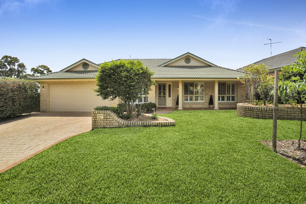 28 Crystal Way, Mount Annan NSW 2567
