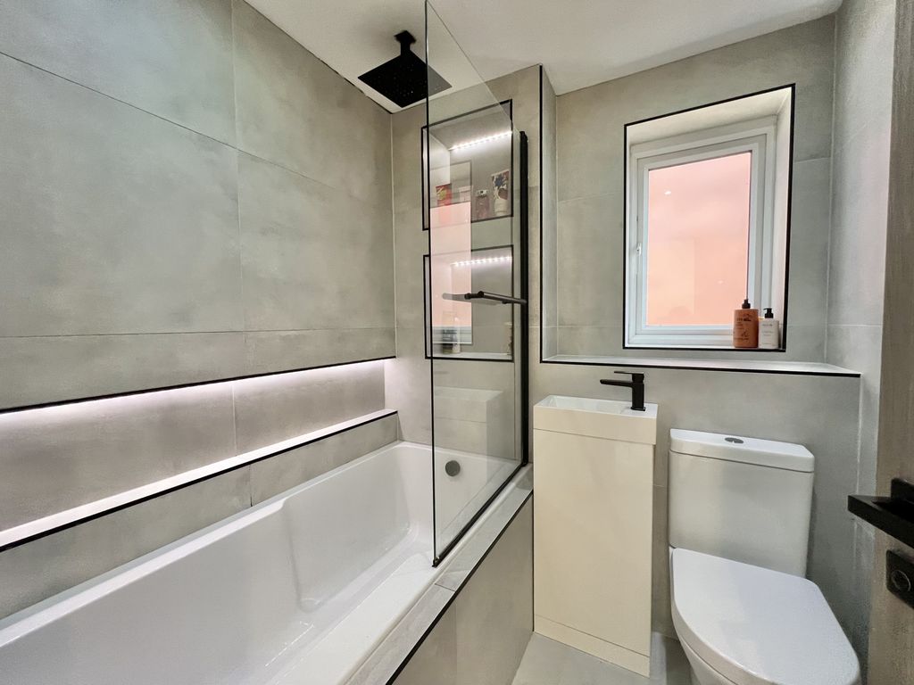 Additional image 19 of 4 bed detached house for salePlovers Way, Herons Reach FY3