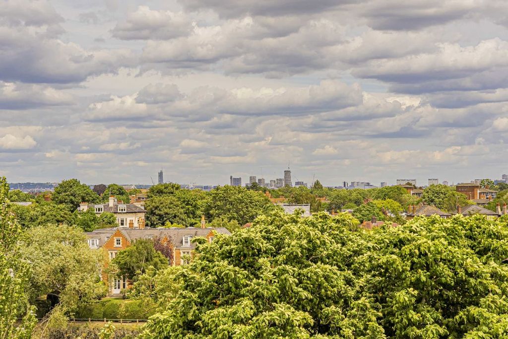 Additional image 10 of 3 bed flat for saleStrand Drive, Kew TW9