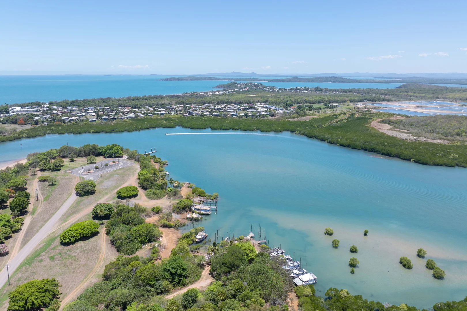 Additional image 4 of 32 Kataryn Avenue, Grasstree Beach QLD 4740