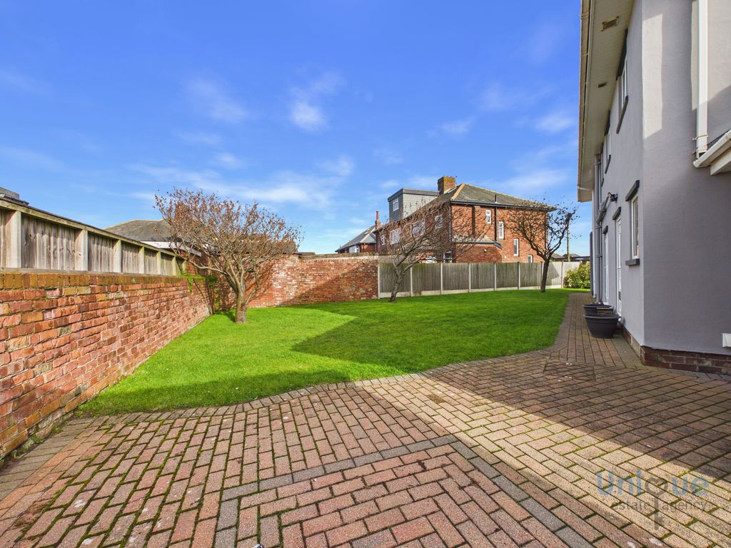 Additional image 31 of 5 bed detached house for saleBosworth Place, Blackpool FY4