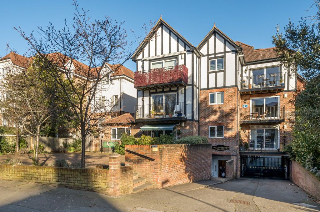 Additional image 2 of 2 bed flat for saleBeckenham Grove, Beckenham, Kent BR2