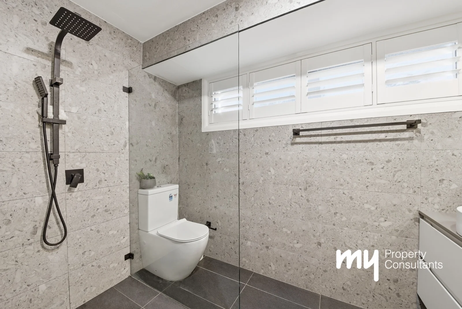 Additional image 15 of 91 Camden Road, Douglas Park NSW 2569