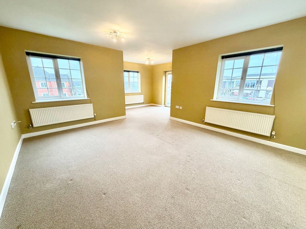 Additional image 7 of 2 bed flat for saleMadison Avenue, Brierley Hill DY5
