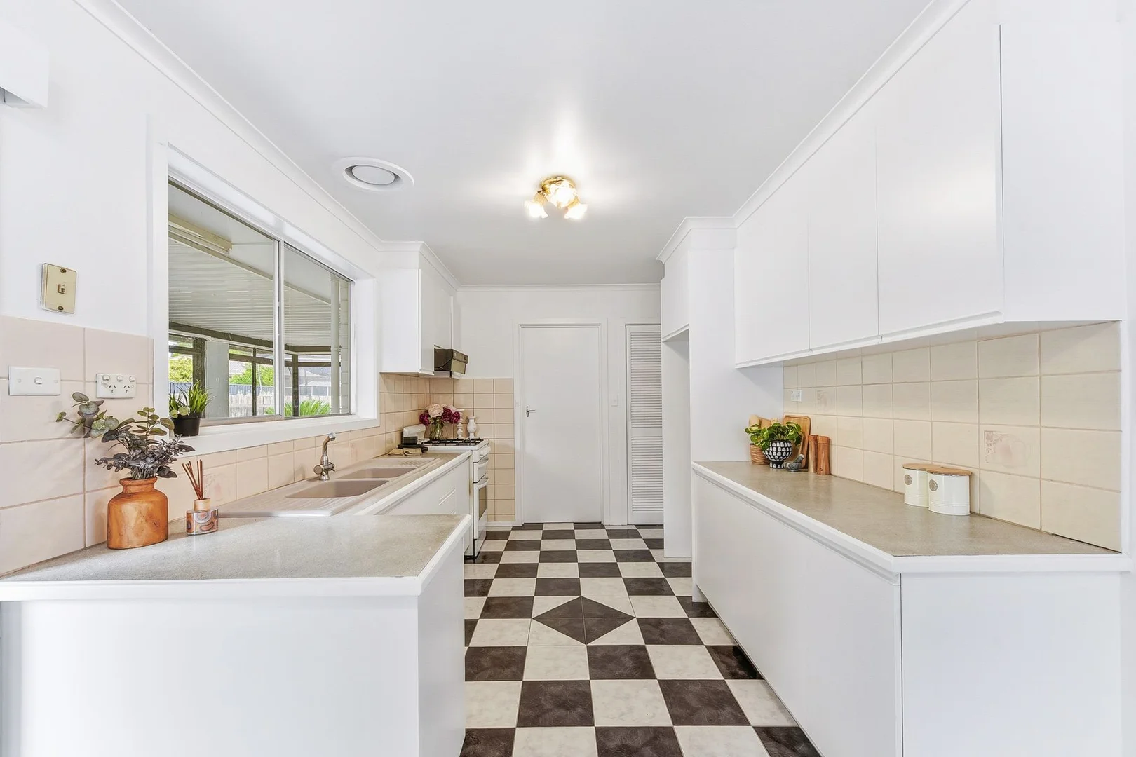 Additional image 8 of 82 Neasham Drive, Dandenong North VIC 3175