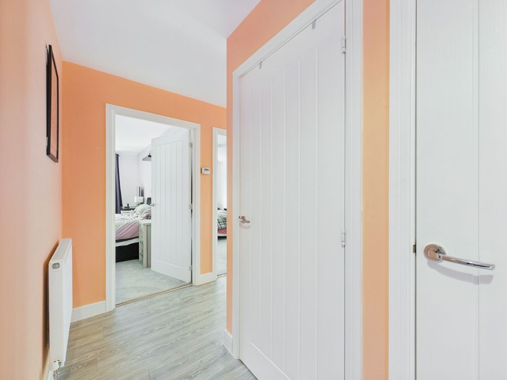 Additional image 13 of 2 bed flat for saleThorpe Court, Thorpe Close, Bordon GU35