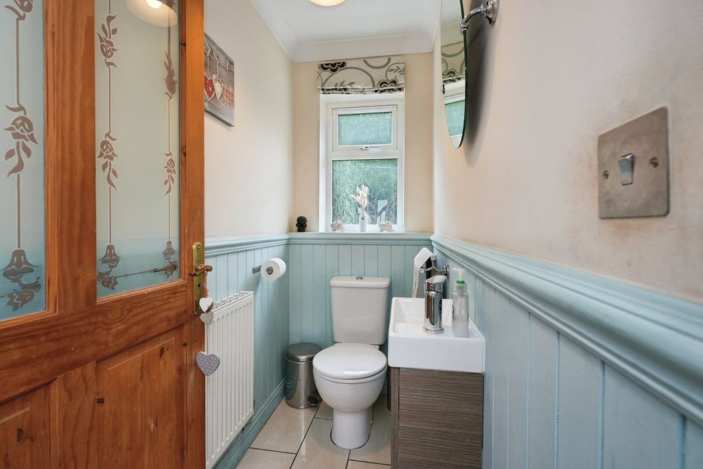 Additional image 10 of 4 bed detached house for saleField Lane, Brighouse HD6