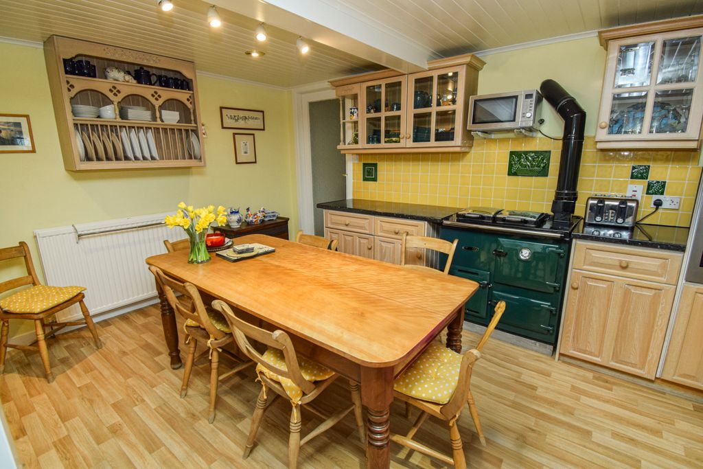 Additional image 2 of 6 bed detached house for saleBallintuim, Blairgowrie PH10