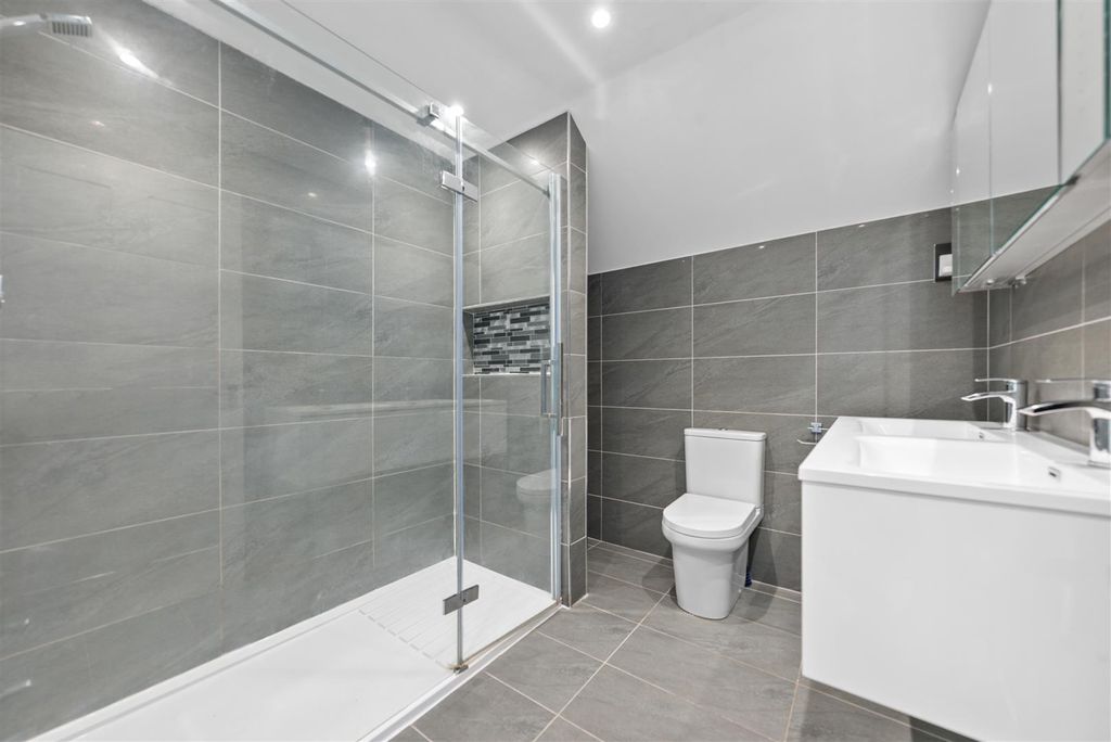 Additional image 26 of 5 bed detached house for saleSnead View, Motherwell ML1