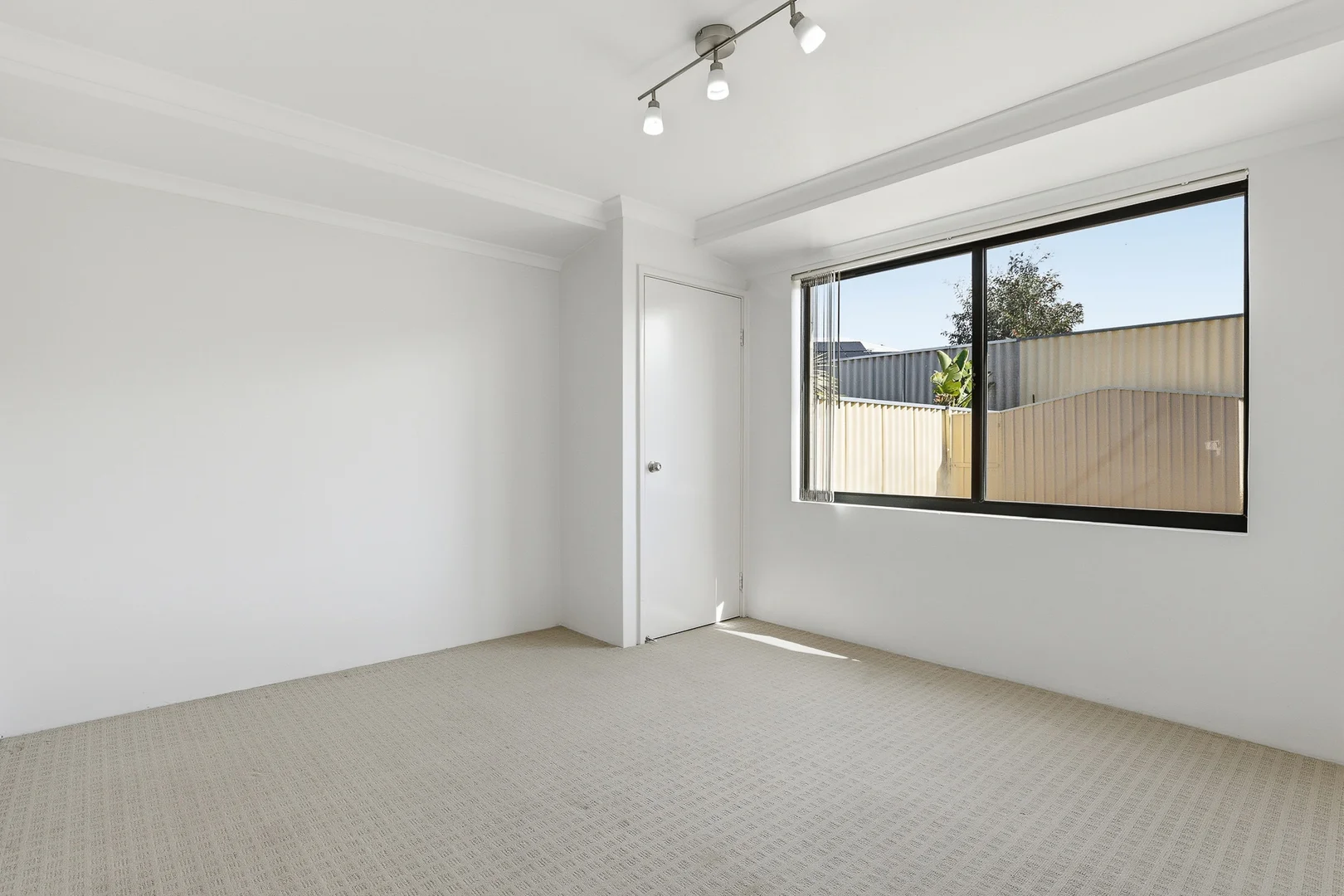 Additional image 20 of 6 Tamarama Street, Secret Harbour WA 6173
