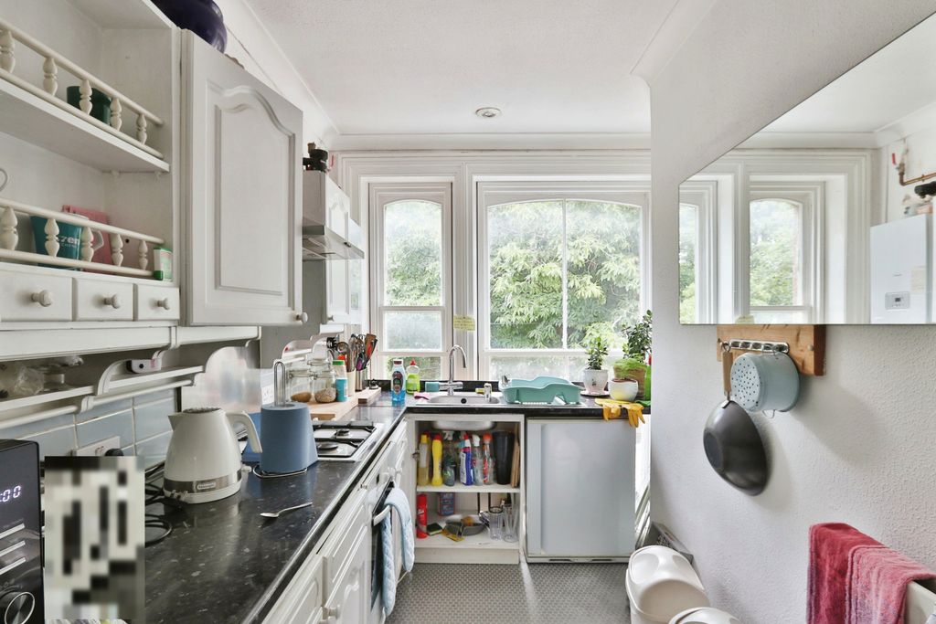 Additional image 10 of 8 bed flat for saleWimborne Road, Bournemouth, Dorset BH2